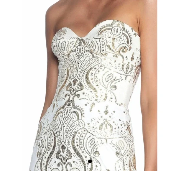 dress the population nicolette Dress the Population Nicolette Gown